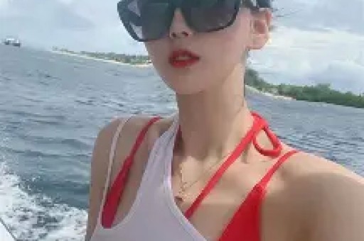 “倒奶事件”上热搜过气网红罗永浩喜提代言｜一周热门