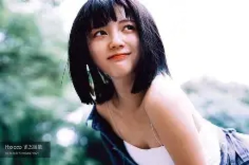小红书整治“抓紧开通港美股”违规内容