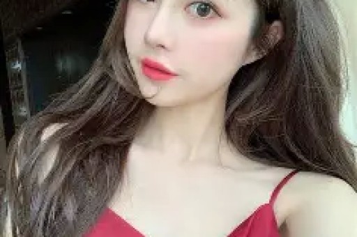 文章抱娃引热议博主紧急澄清:孩子是顾客的 文章抱娃引热议博主紧急澄清:孩子是顾客的
